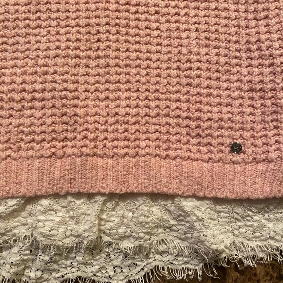 Hollister Knit sweater lace top size S - Picture 5 of 7